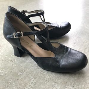 Capezio Charlotte Character Shoe LaDuca Style